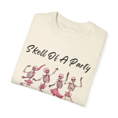 Skell Of A Party Tee Shirt, Playful Skeleton Shirt, Halloween Comfort Color Tee, Comfort Color Skeleton Shirt, Skeletons Dancing Shirt, Skeleton Party Tee Shirt, Halloween Party Tee Shirt,