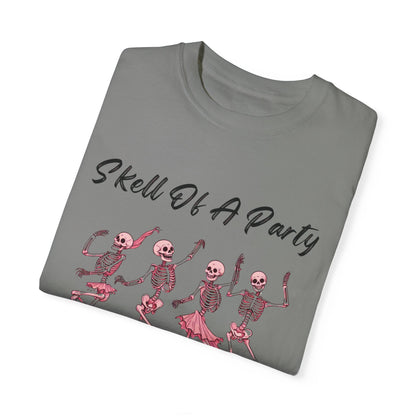 Skell Of A Party Tee Shirt, Playful Skeleton Shirt, Halloween Comfort Color Tee, Comfort Color Skeleton Shirt, Skeletons Dancing Shirt, Skeleton Party Tee Shirt, Halloween Party Tee Shirt,